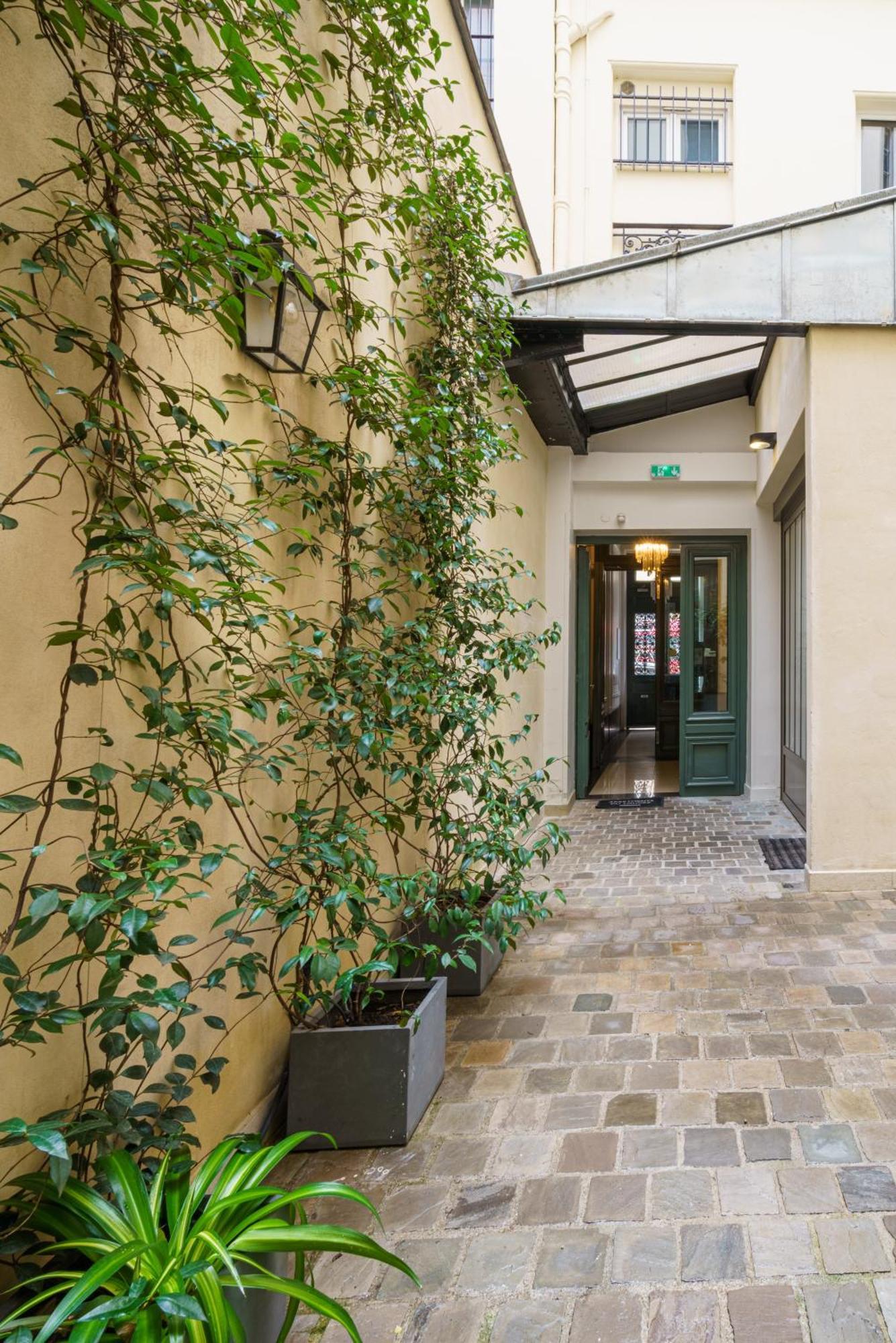 Apartments Du Louvre - Le Marais Parigi Esterno foto