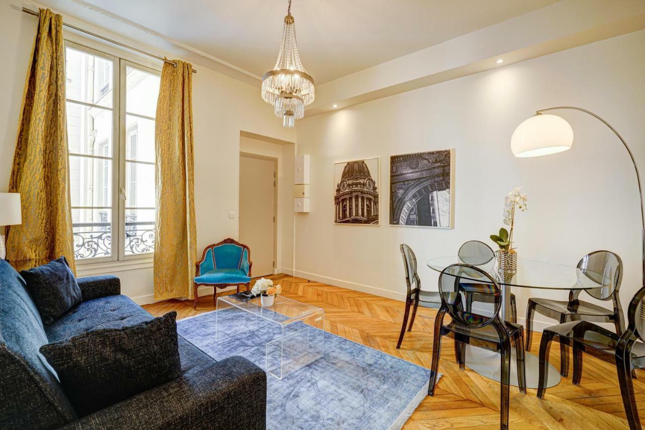 Apartments Du Louvre - Le Marais Parigi Esterno foto